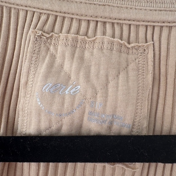 NWT Aerie HENLEY Top - Picture 3 of 5